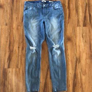 Kensie Skinny Mid Rise Jeans